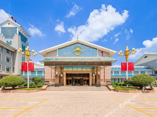 济南燕子山庄酒店地址图片