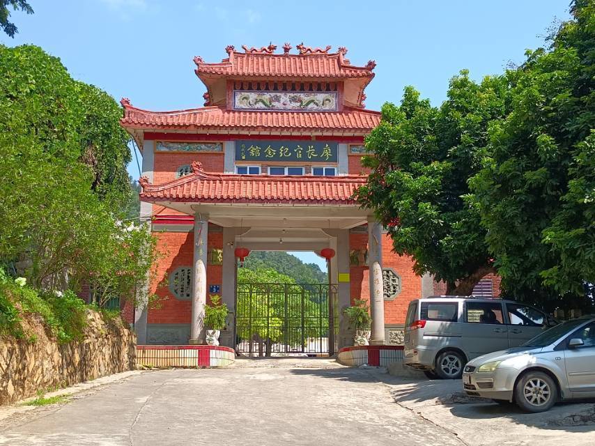 大汤山烈士陵园