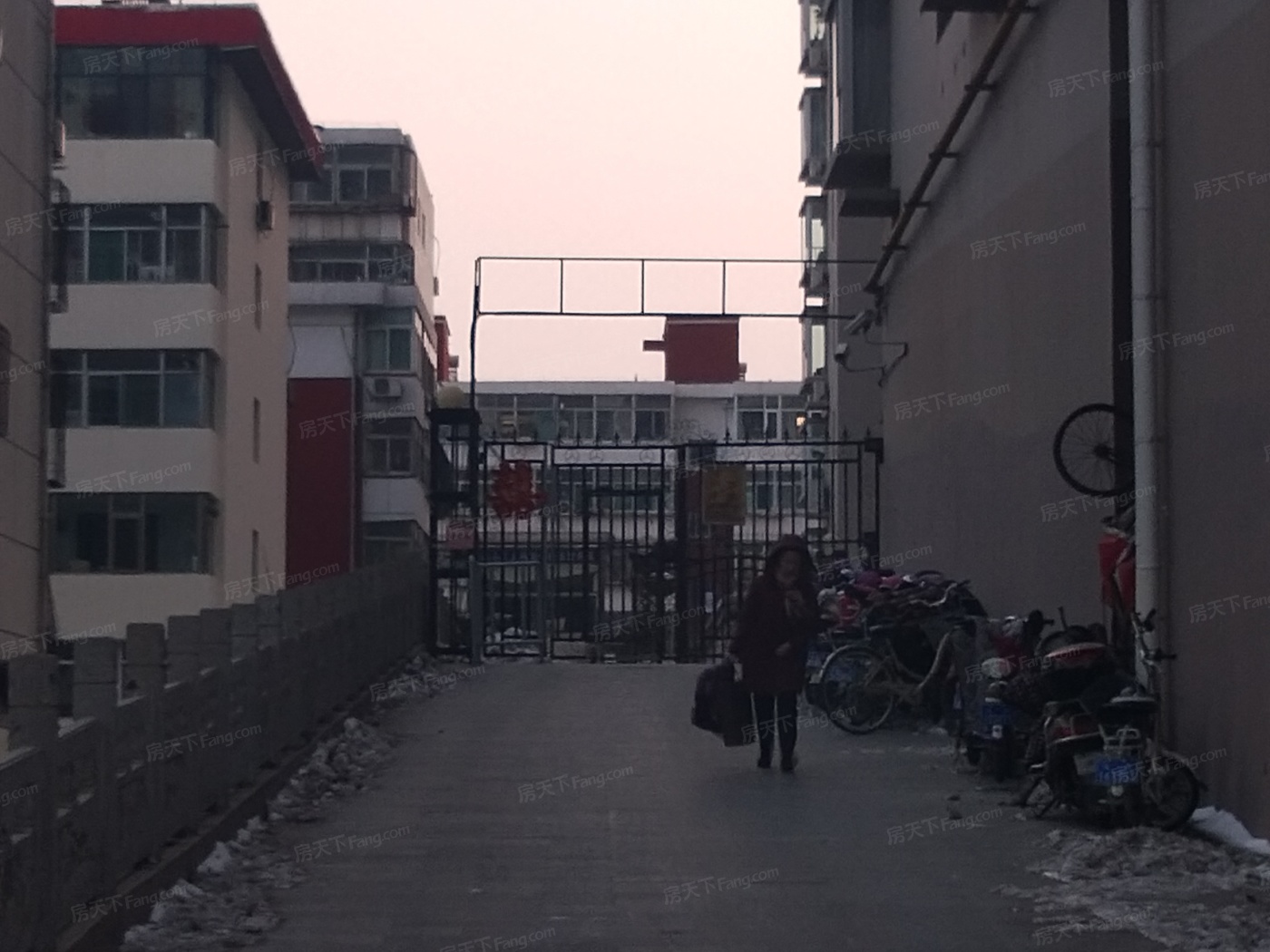 御庭华府小区图片