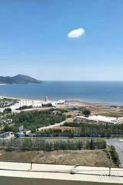 葫芦岛cbd海洋绿洲二居室海景房酒店式公寓