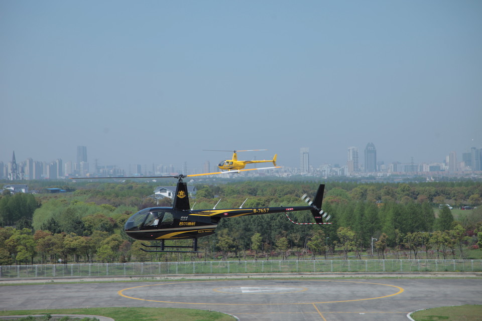 t01daba63c847f35210.jpg