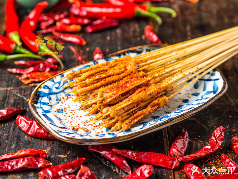 绝味烤鸭肠图片