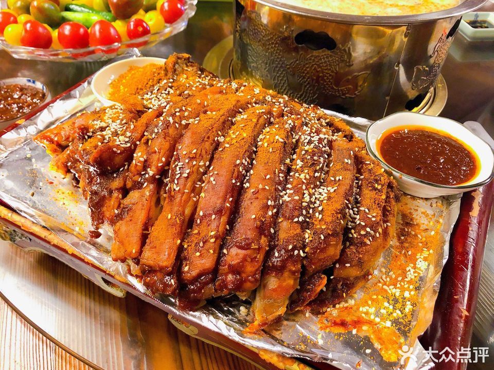 蒙古烤羊排图片