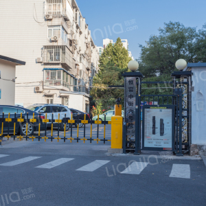 恒富中街六号院位于北京市丰台区看丹街道帝京路帝京花园北侧介绍