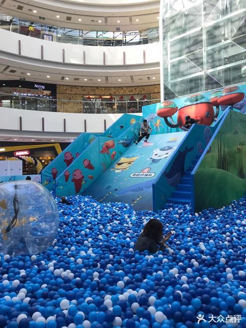 室内大型儿童游乐场