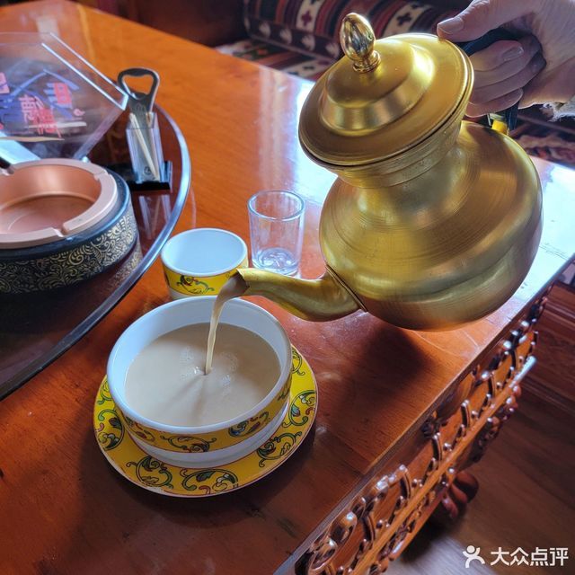 藏餐图片大全 酥油茶图片