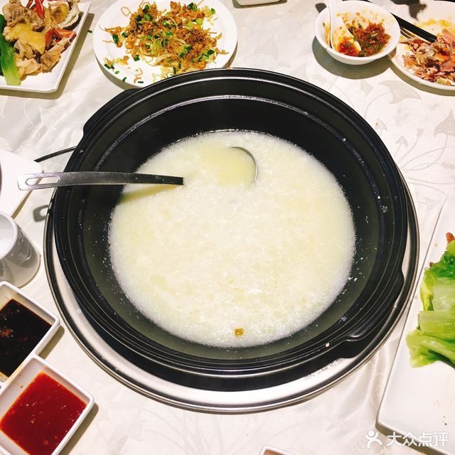 淮山排骨粥底图片