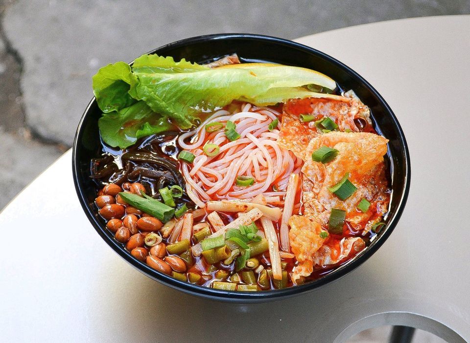 【正宗柳州螺蛳粉】地址,电话,路线,周边设施_360地图