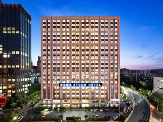 大连高新园区亚朵酒店图片