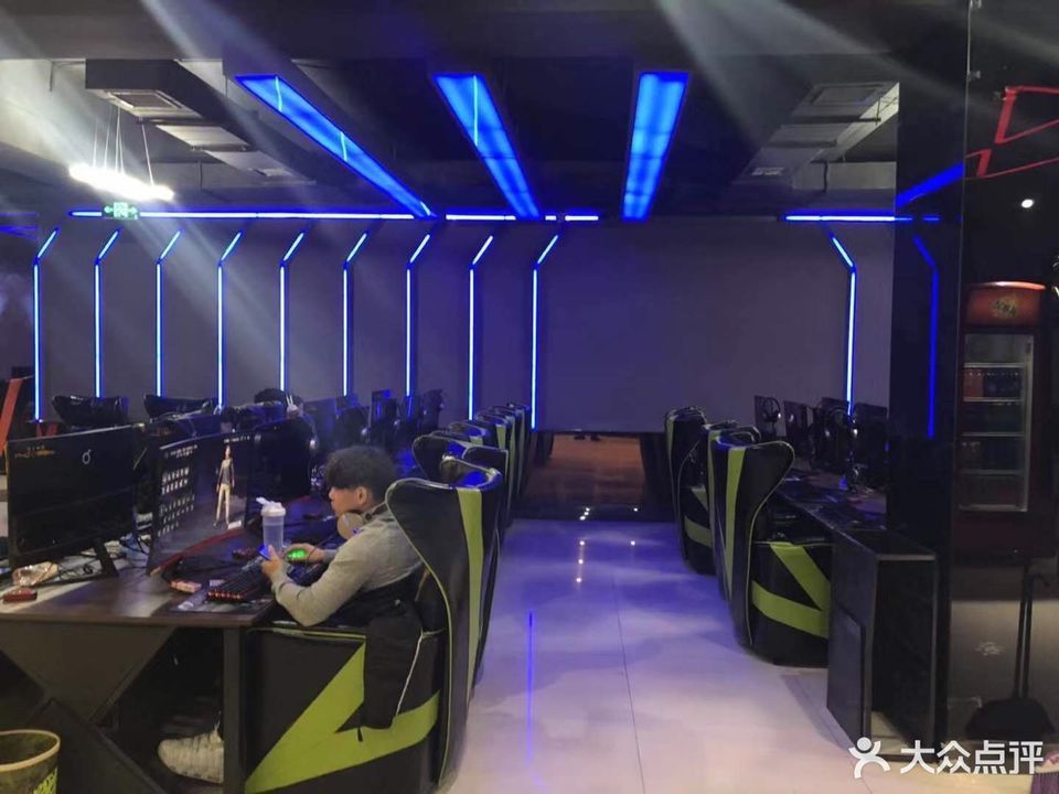 电竞网吧