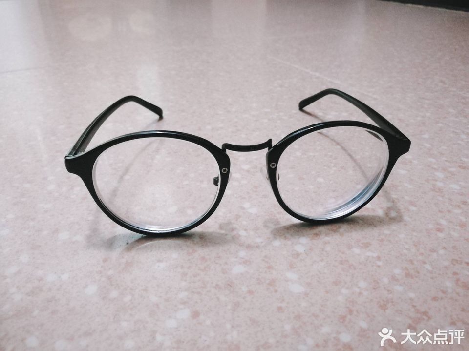 奥马眼镜(葵阳花园)图片