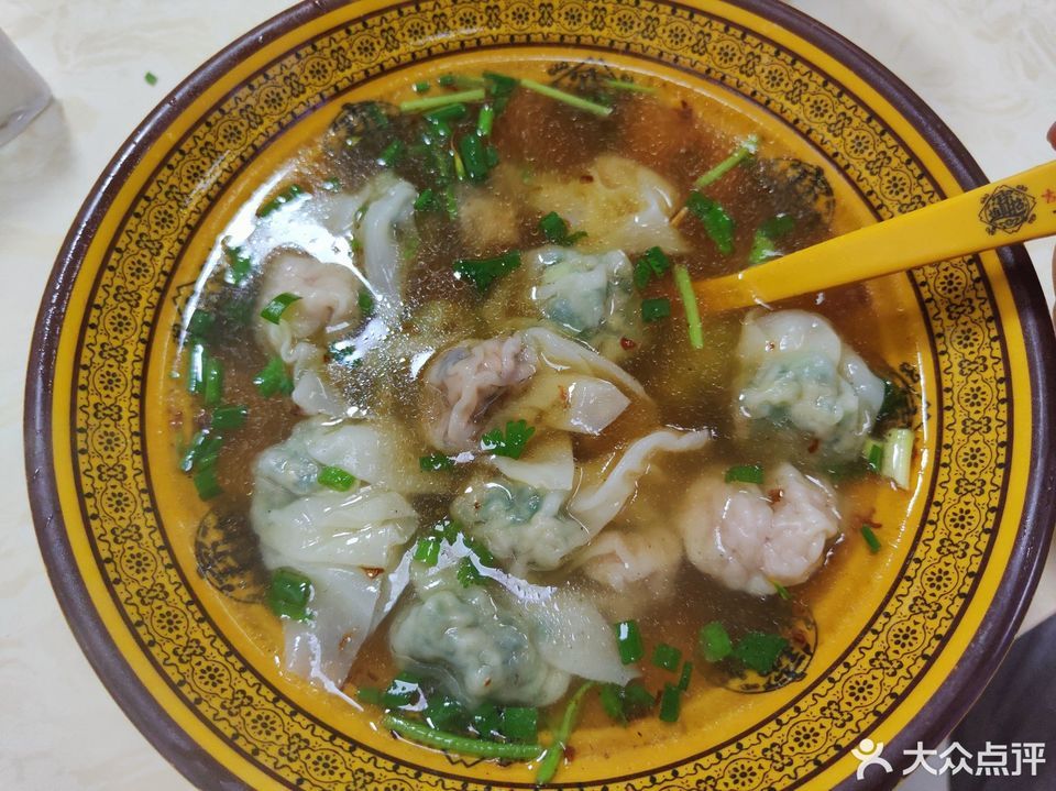 全家福小馄饨图片