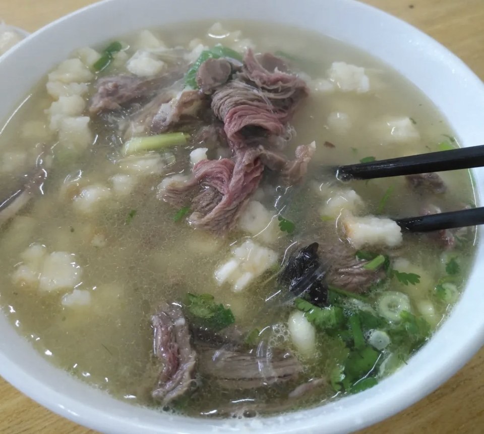 老哈家牛羊肉烩馍