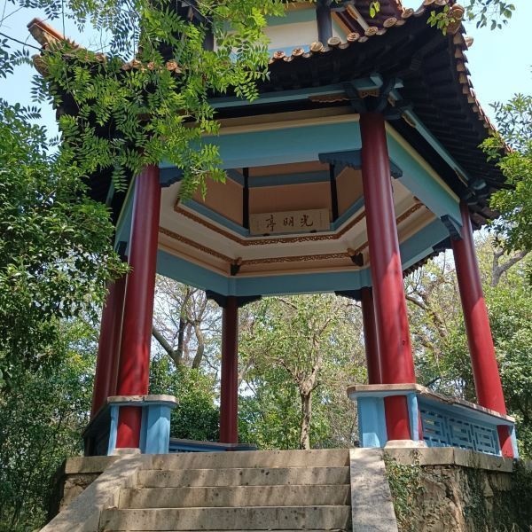 太湖鼋头渚风景区阆风亭