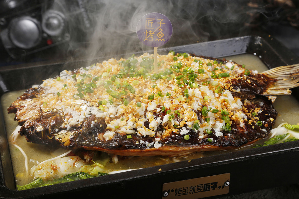 匠子蒜香湄公鱼图片