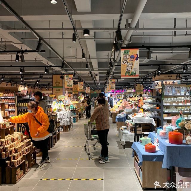 开封鲜风超市包括:鲜风生活(金明西街店)