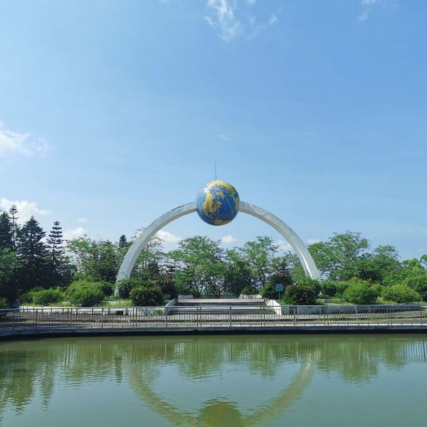 桂平北回归线标志