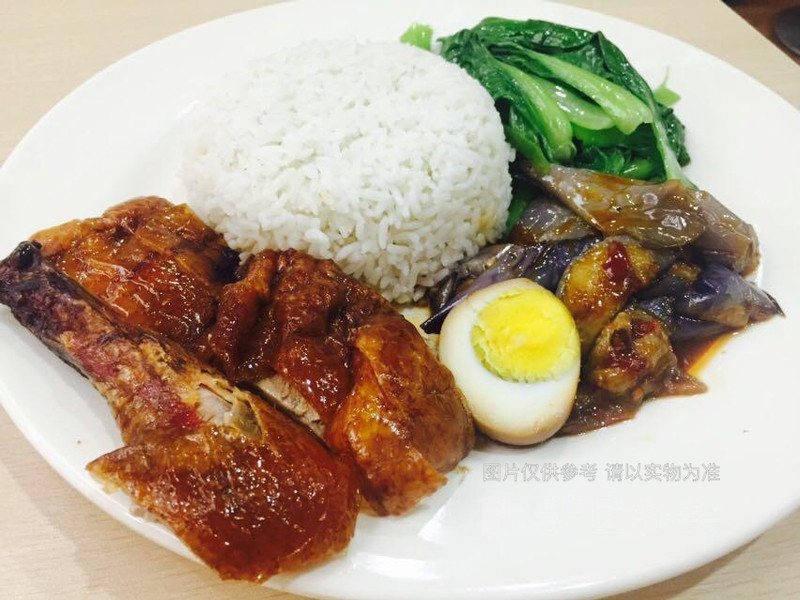 卤鸡饭图片