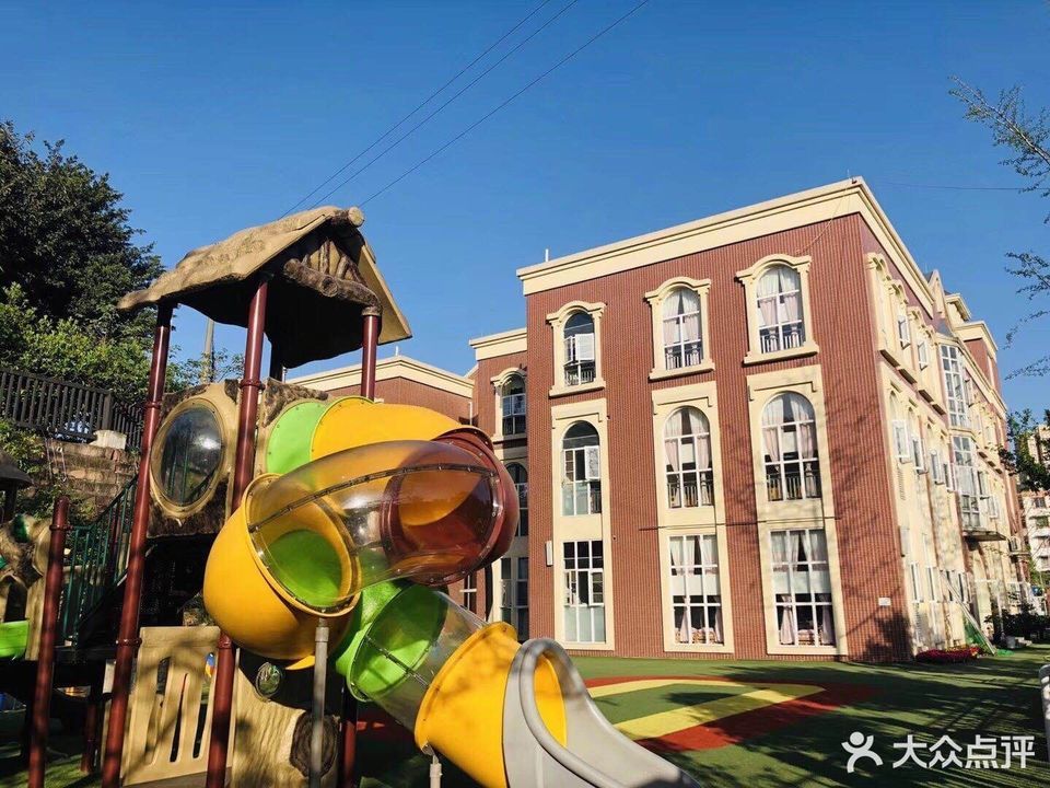 在哪儿:成都市成华区和美西路与和美路交汇处西南艾毅多元智能幼儿园