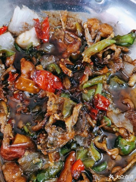 介绍:地址(在哪里):金威酒家位于黄冈市黄梅县人民大道与水产街夜市