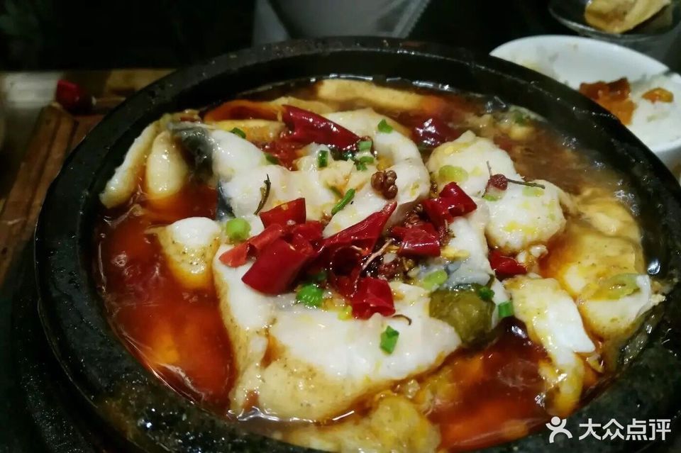 石锅豆花鱼图片