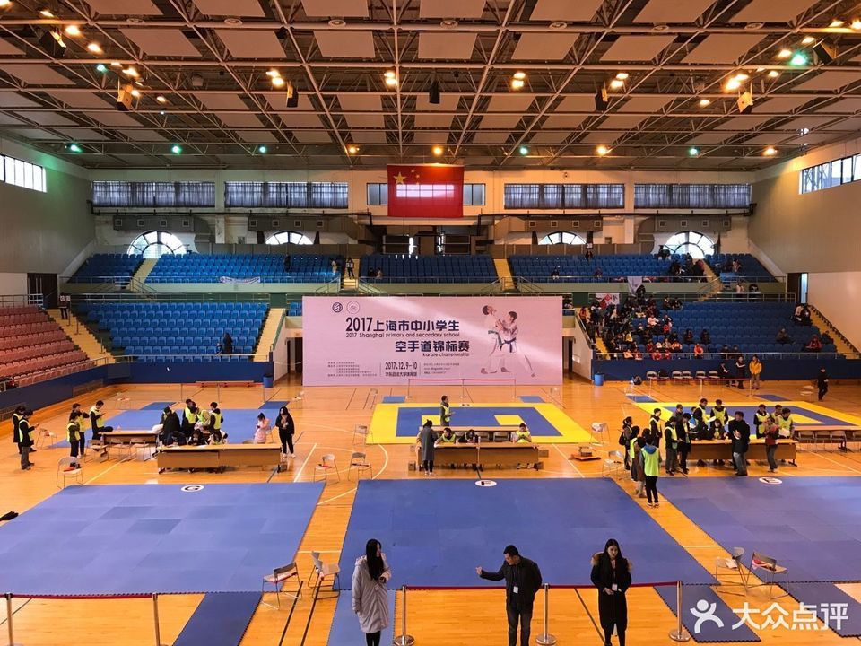 松江大学城体育馆