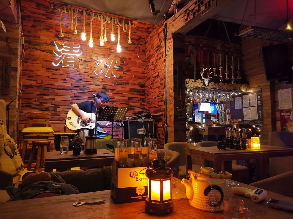 嘉兴南湖酒吧图片