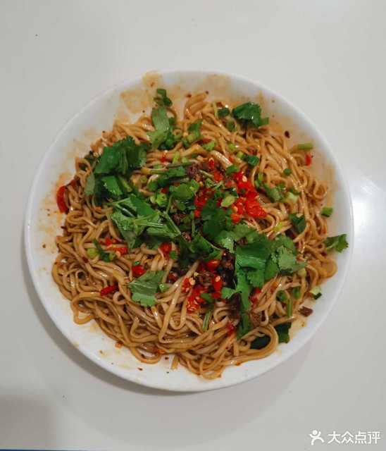宜宾竹笋牛肉面百梯路店