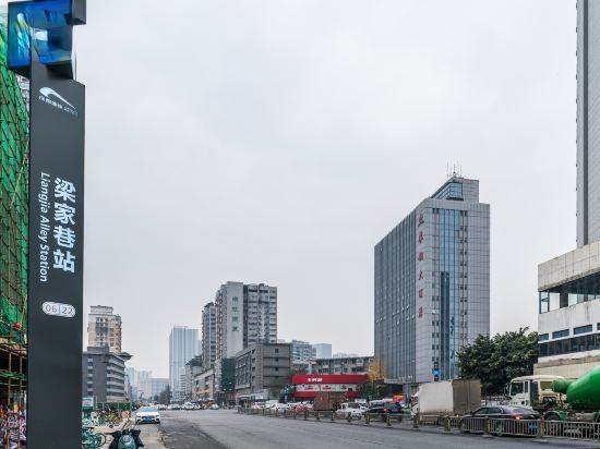地址(位置,怎么去,怎么走,在哪,在哪里,在哪儿):成都市青羊区西玉龙街