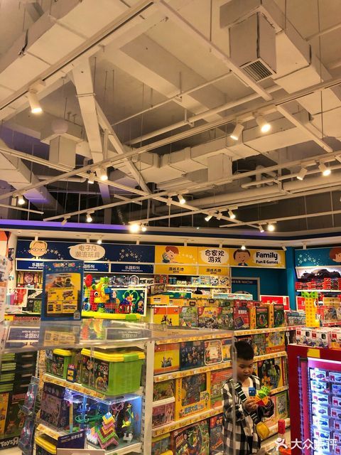玩具反斗城(杭州滨江店)图片