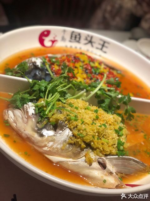 剁椒鱼头推荐菜:介绍:地址(在哪里):千岛鱼头王(福新中路店)位于福州