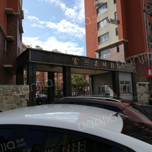 地址(在哪里):富兴嘉城b区位于赤峰市松山区临潢大街与支七路交叉口