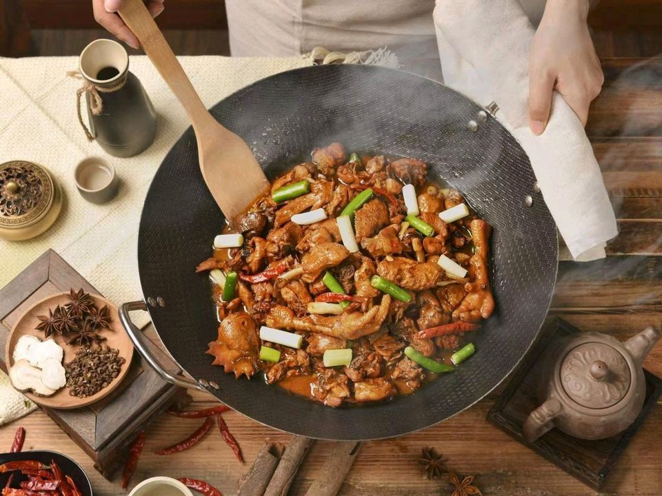 沂蒙山铁锅炒鸡·大山走地鸡(长沙总店)图片