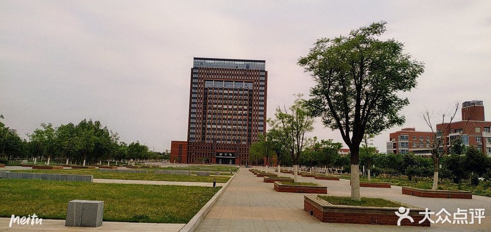 中國醫科大學沈北校區基礎醫學院-a座圖片