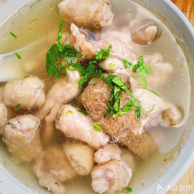 猪肝小肠瘦肉汤图片