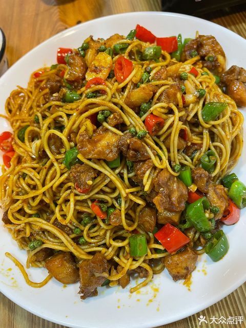 双椒鸡捞面图片