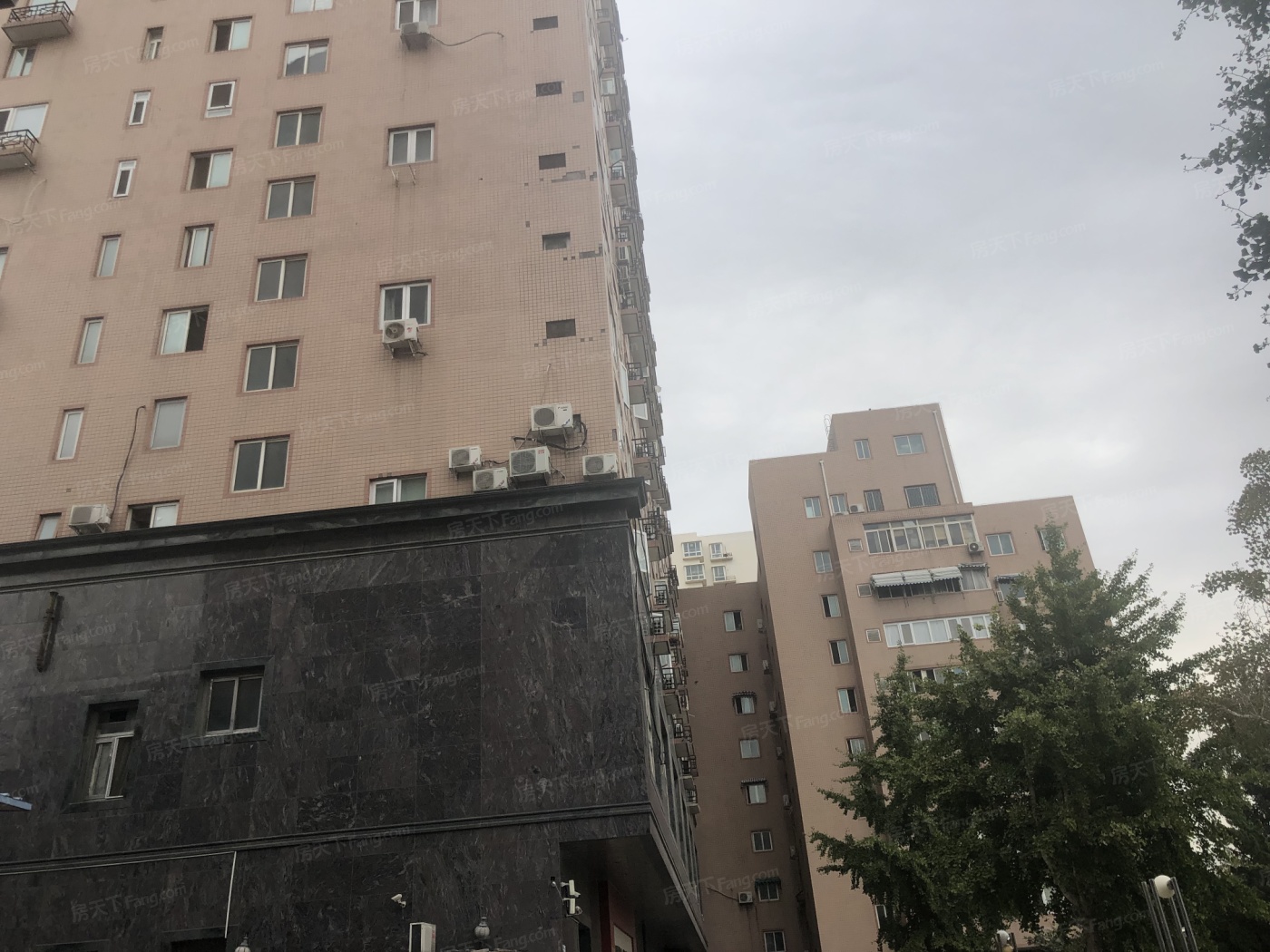 地址(在哪里):圣都大厦位于北京市西城区白纸坊西街20号介绍:推荐菜