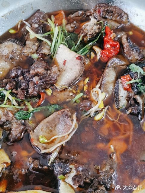 介绍:地址(在哪里):金威酒家位于黄冈市黄梅县人民大道与水产街夜市