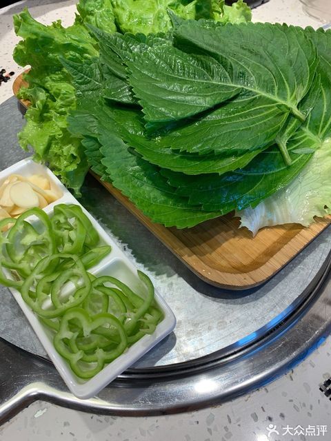 苏子叶生菜合盘图片