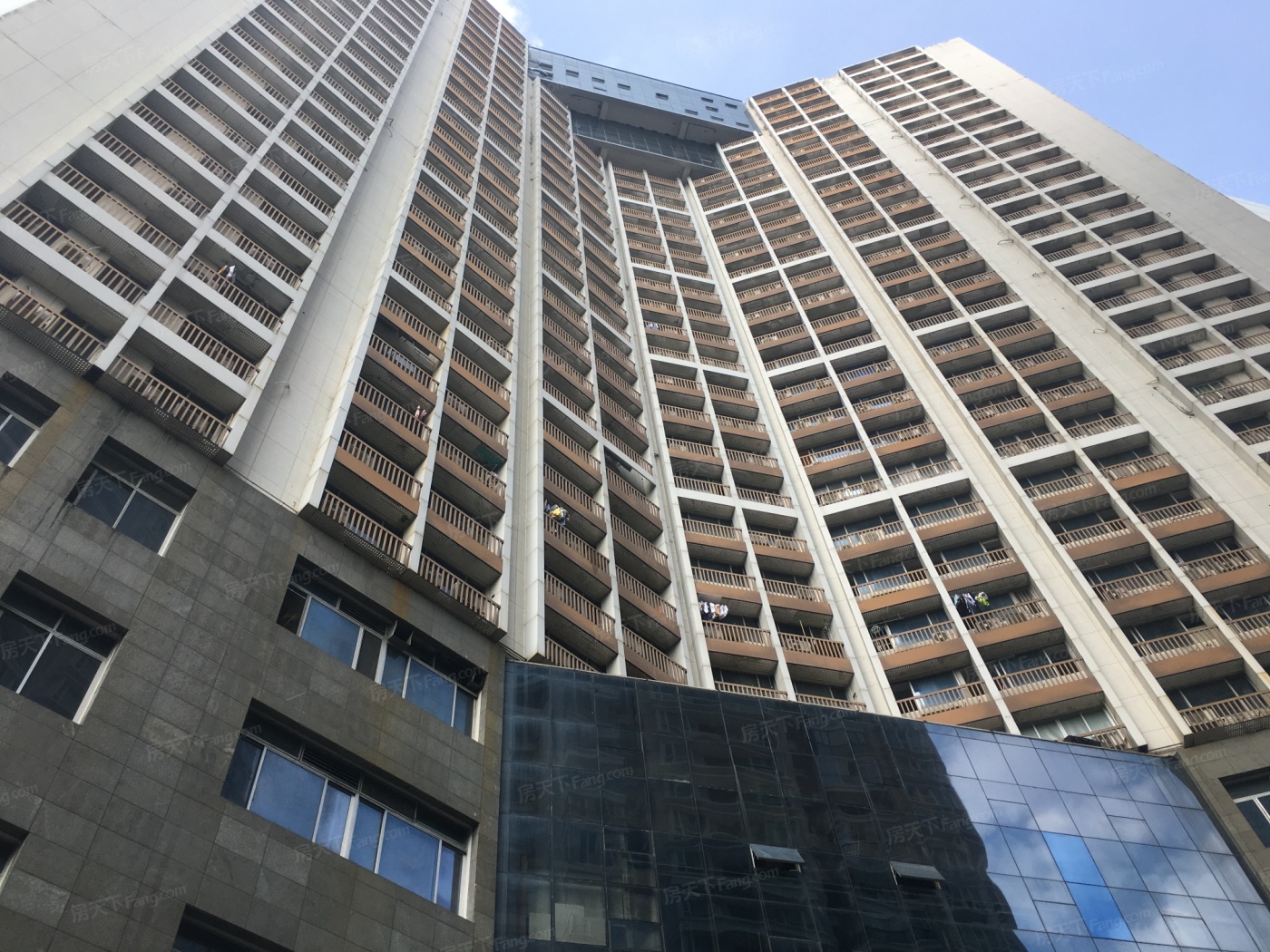 首座地址(位置,怎么去,怎么走,在哪,在哪里,在哪儿):深圳市福田区彩田