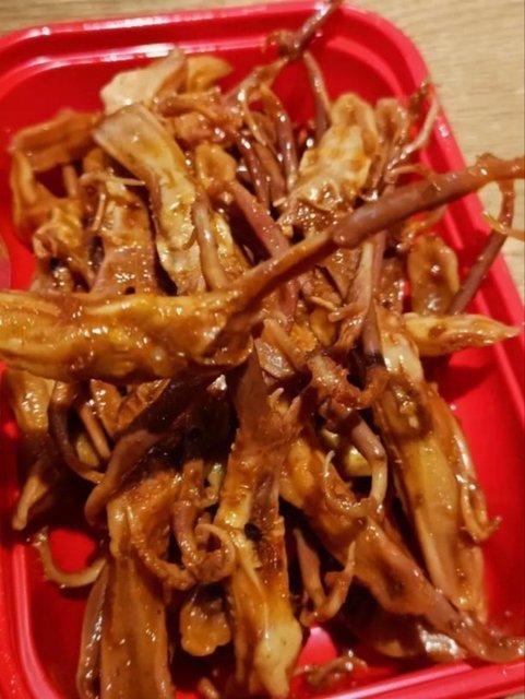 绝味鸭脖芷兰店