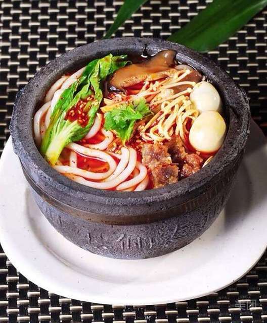 肥肠土豆粉图片