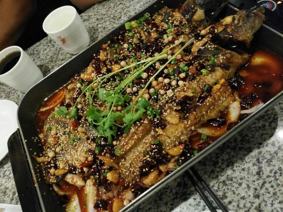 花千代秘制烤鱼东外滩店