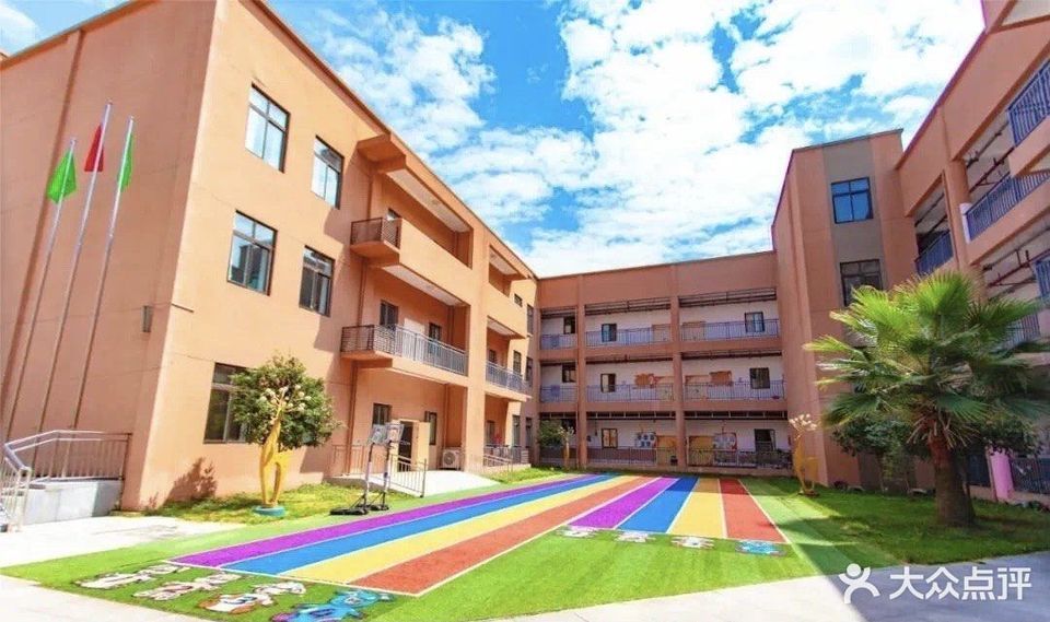 迪涛学校地址(位置,怎么去,怎么走,在哪,在哪里,在哪儿):重庆市大足区