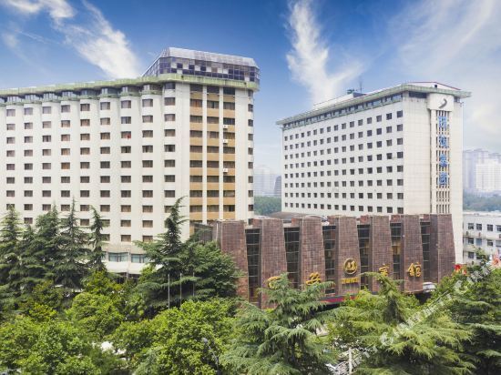 怎么去,怎么走,在哪,在哪里,在哪儿):西安市碑林区长安北路58号电话