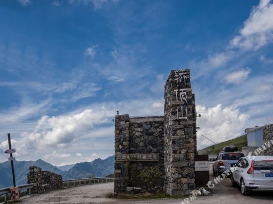 轿顶山1号营地图片