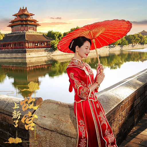 水晶之恋婚纱摄影广场图片