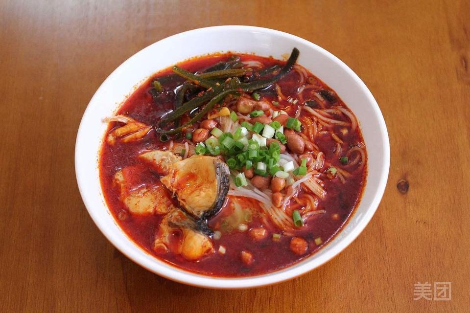 麻辣鱼粉单人餐图片