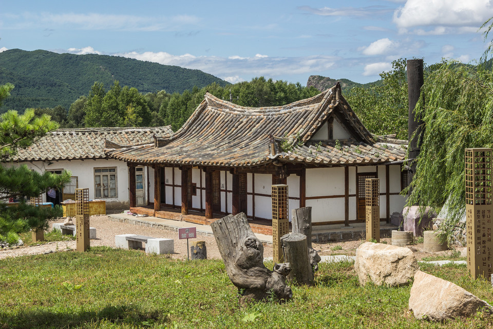 尹東柱故居,延邊博物館,延邊革命烈士陵園,安圖烈士陵園,圖們江文化