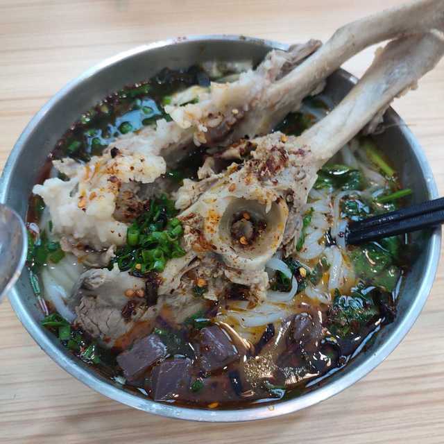 带肉羊骨粉图片